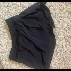 Black lulu tennis skirt